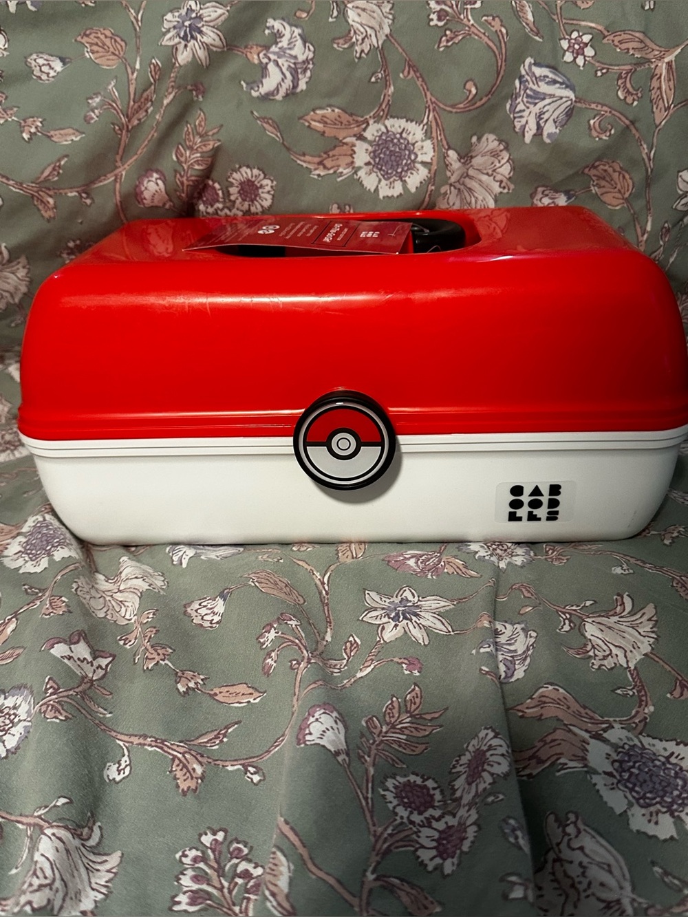 POKEMON x Target Caboodles Case Red/White Limited Edition